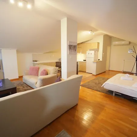 Apartment Lake's Loft Kastoria
